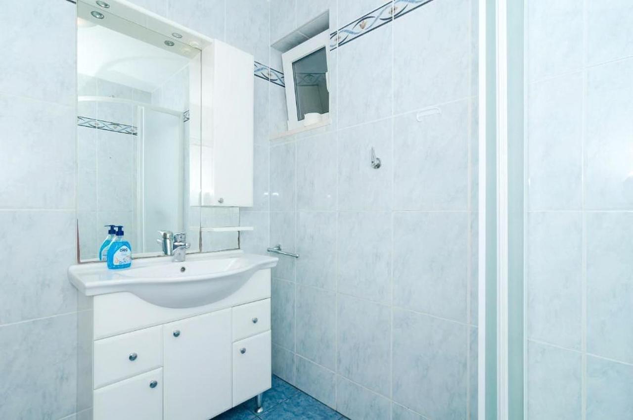 Apartments Villa Bella Vista Gornji Dingac Екстер'єр фото