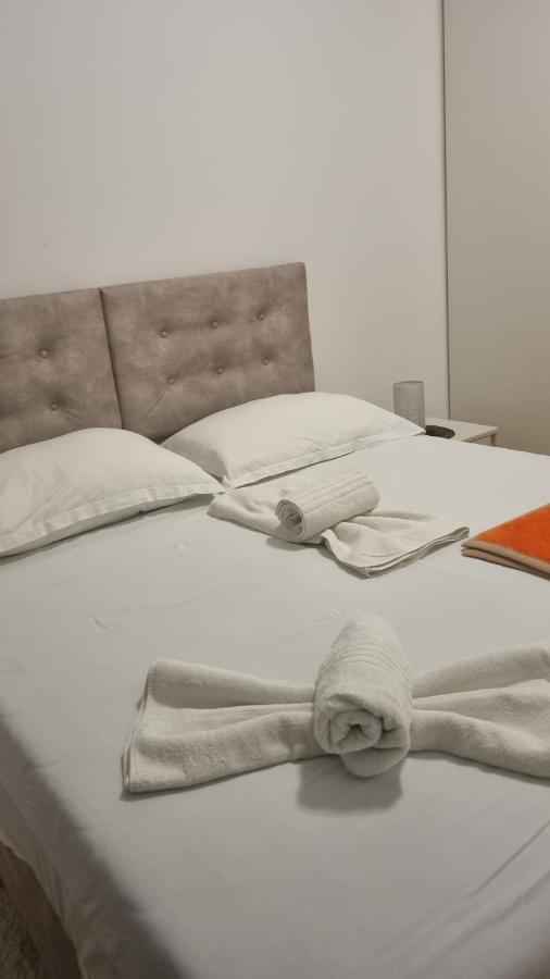 Apartments Villa Bella Vista Gornji Dingac Екстер'єр фото